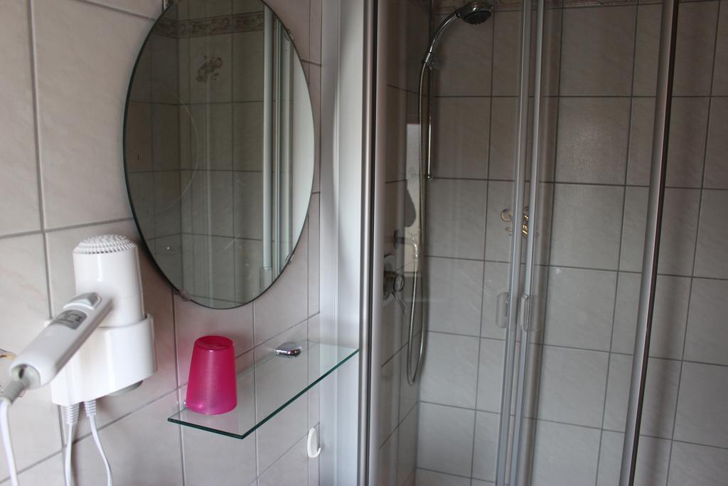 Gasthof Zur Post Zwiefalten Zewnętrze zdjęcie
